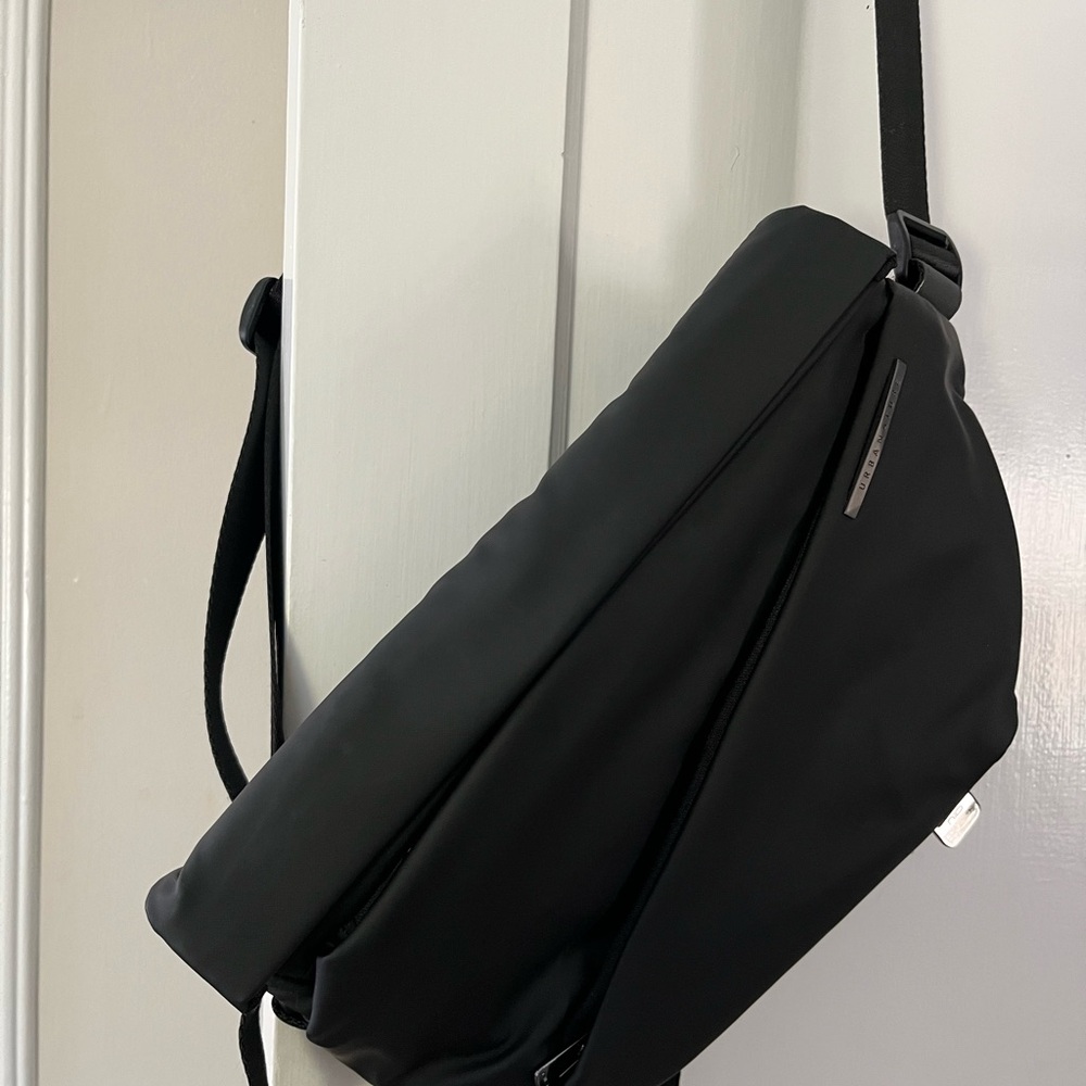Urban Nature Black Crossbody Bag